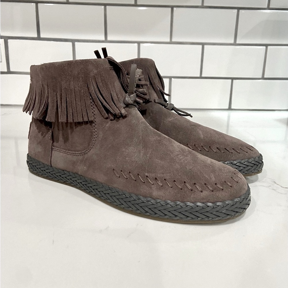 UGG Kennadi Fringe Bootie Thunder Cloud Grey Suede Zip Flat Boot Size 6.5 New